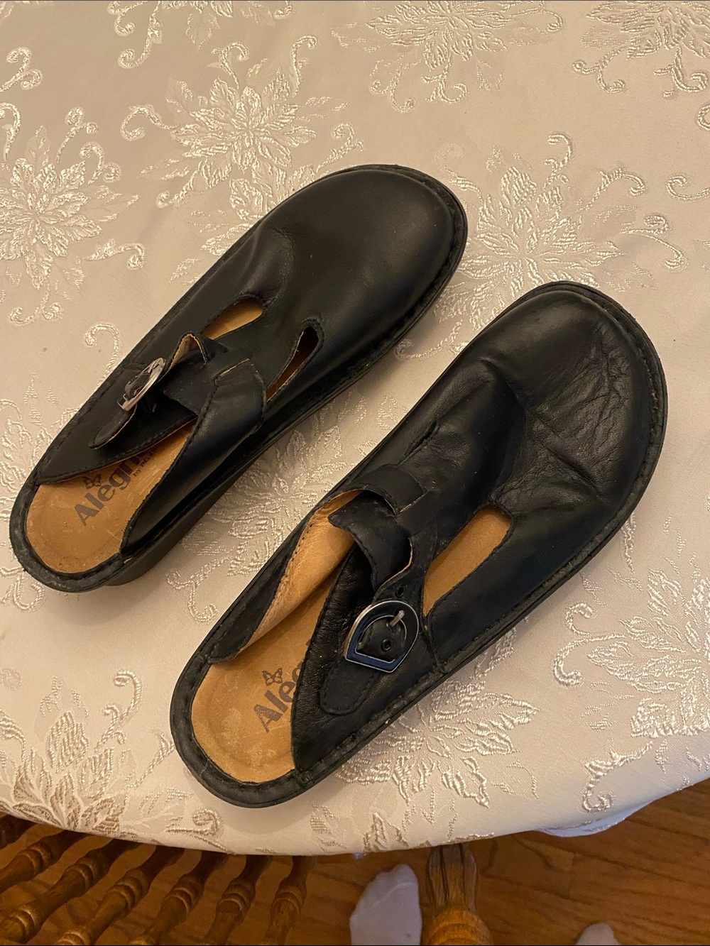 Alegria Men’s Black Leather Slip-On Loafers with Buckle